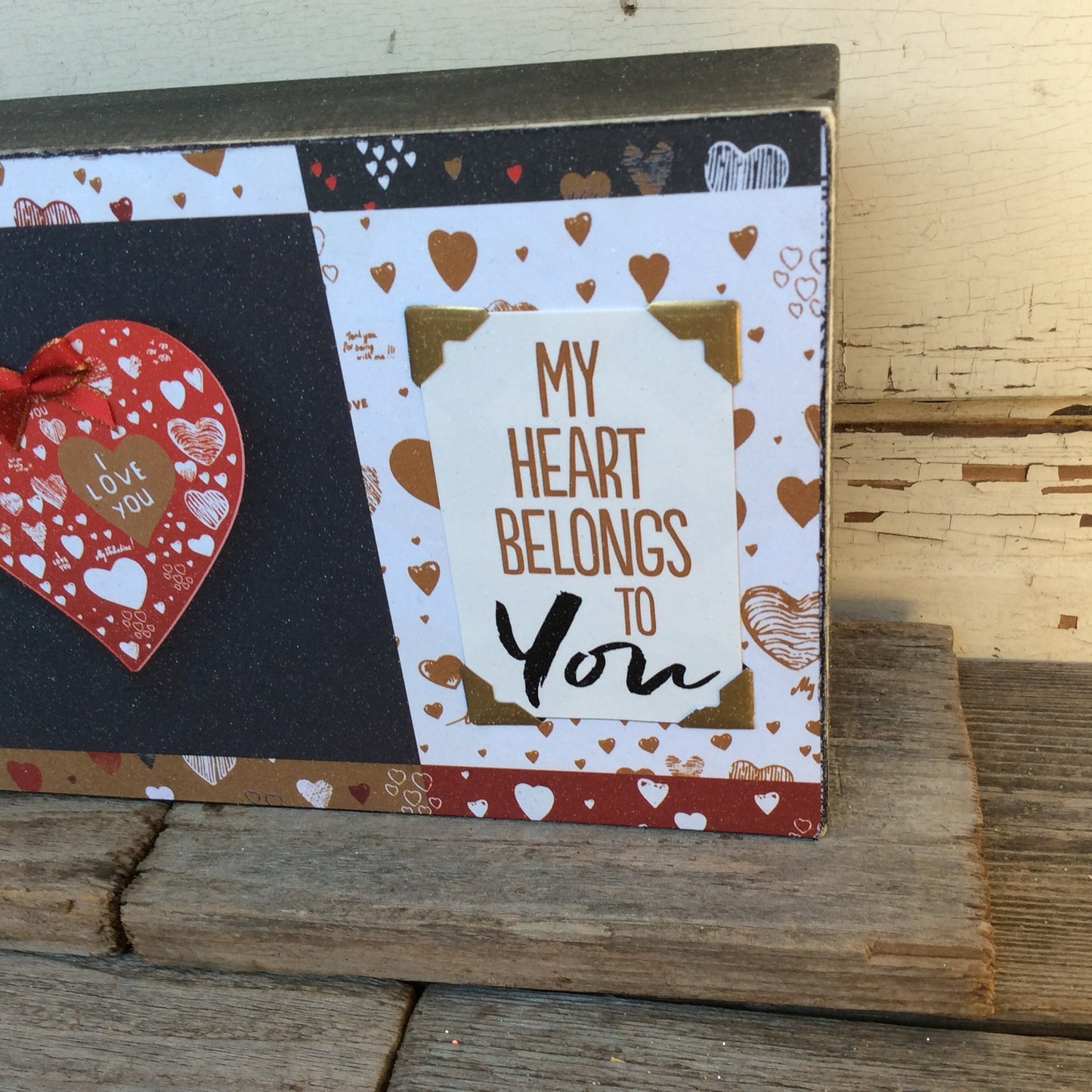 AGD Valentines Decor - Heart Belongs To You I Love You Box Sign