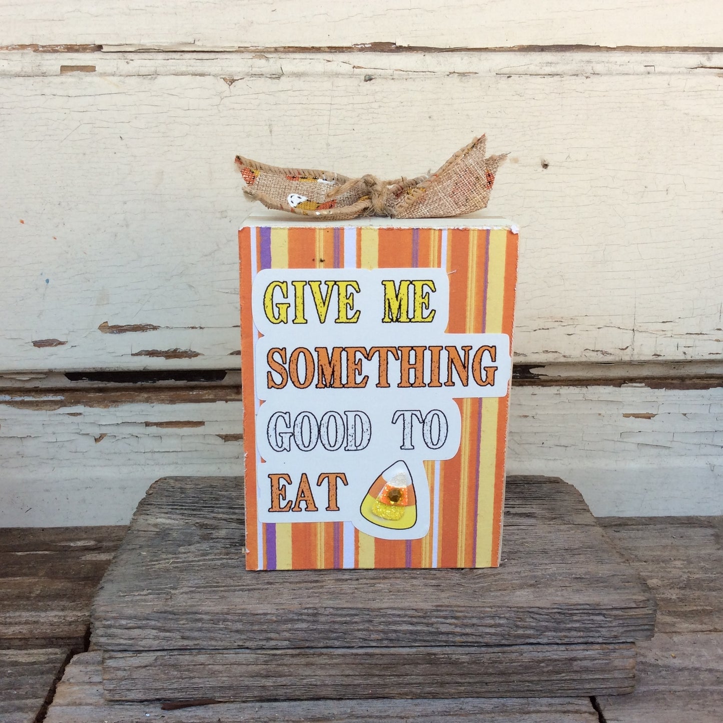 AGD Halloween Decor - Candy Corn Something Good To Eat Sign