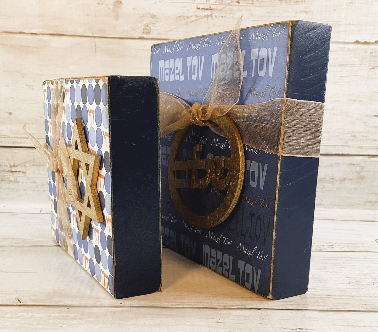 AGD Jewish Decor - Hanukkah Star of David Shalom Block Signs 2pc