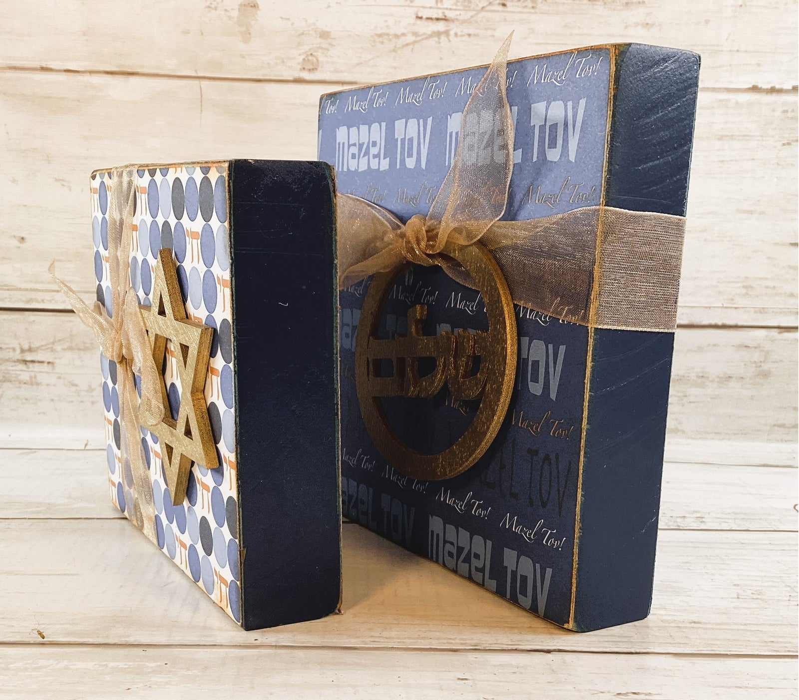 AGD Jewish Decor - Hanukkah Star of David Shalom Block Signs 2pc