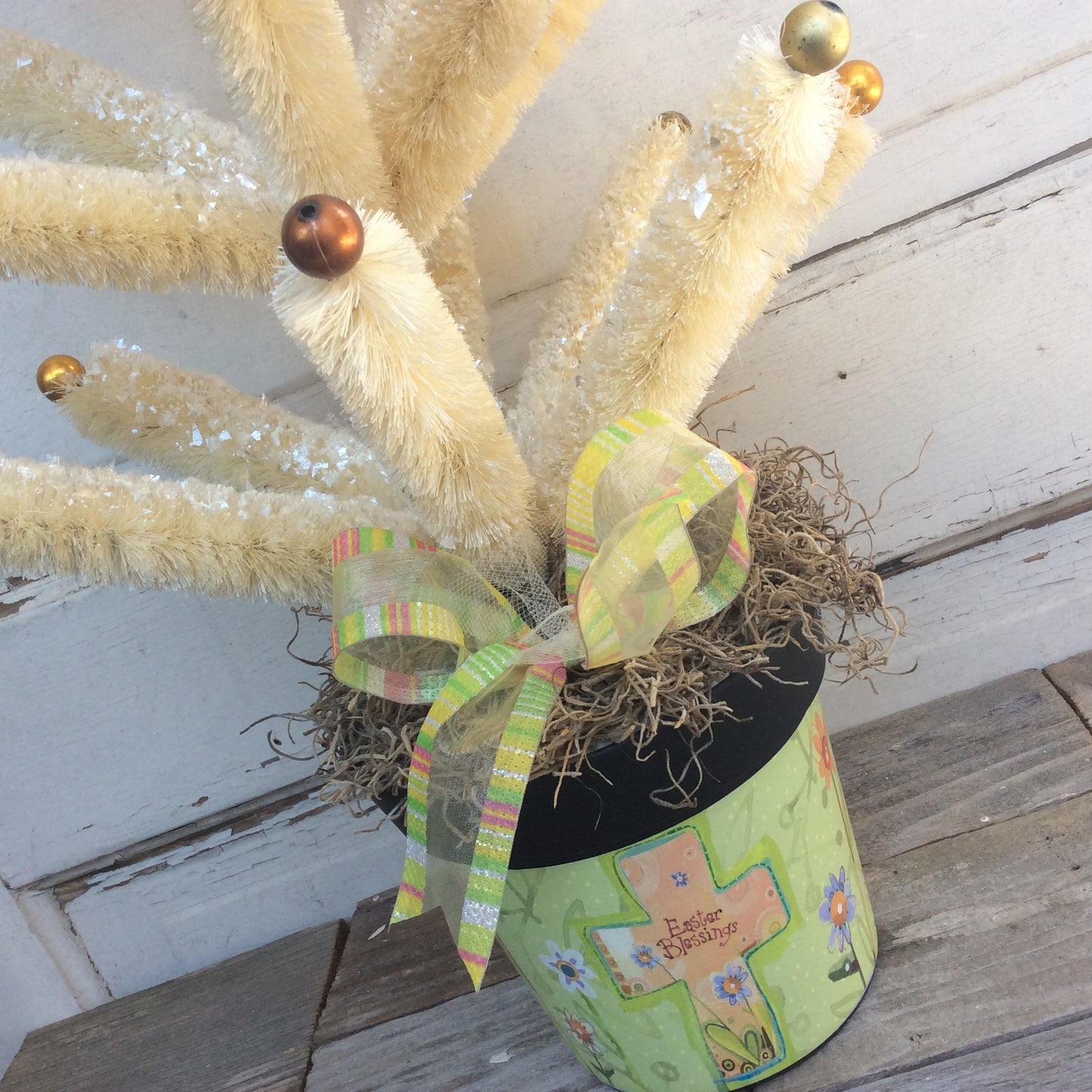 AGD Easter Decor –  Bristle Sisal Mica Glitter 24 inch Tabletop Tree