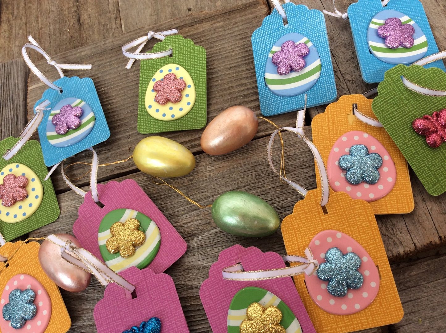 AGD Easter Decor - 2ft White Wire Tree with Ornaments #68