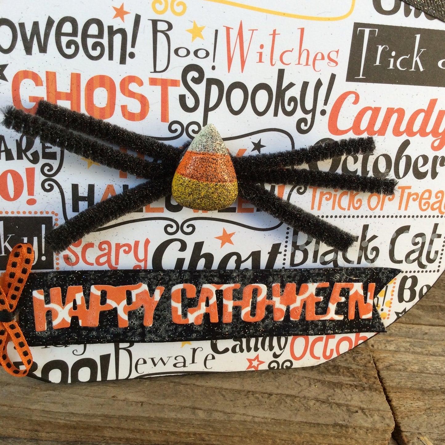 AGD Halloween Decor - Happy Cat O Ween Face Tabletop Sign
