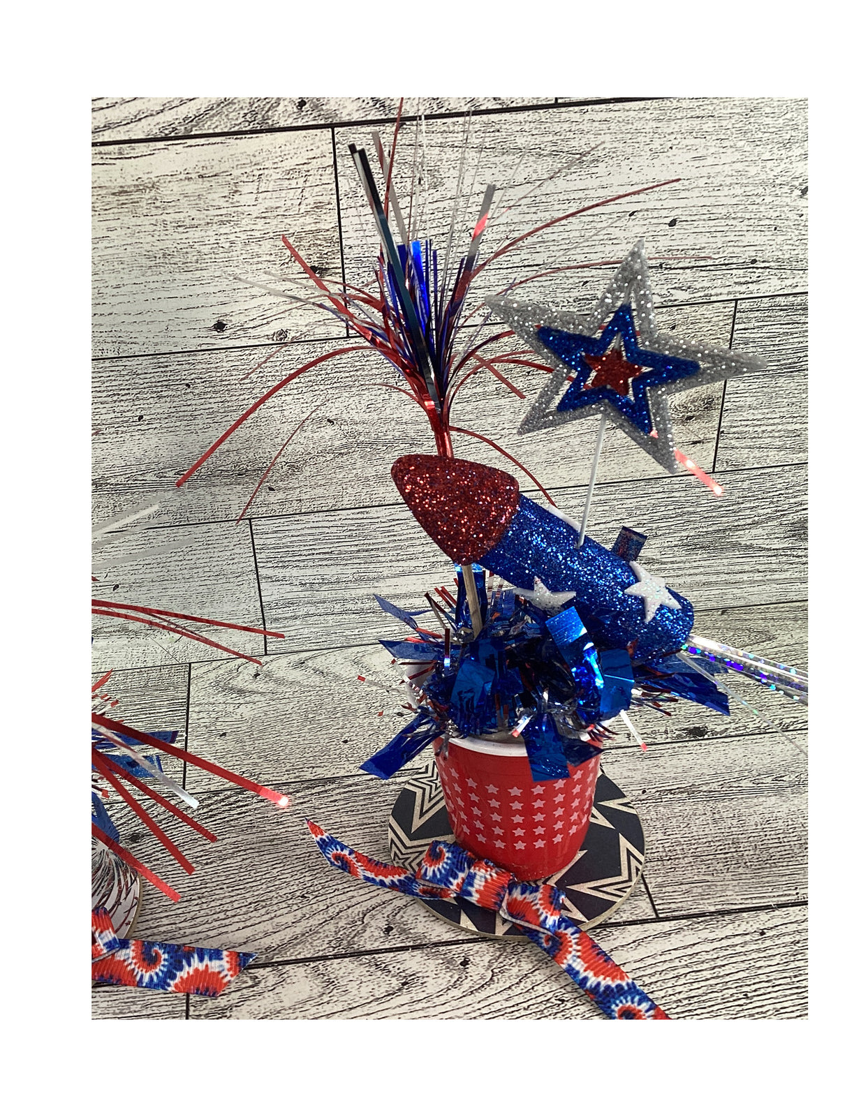 AGD Patriotic Decor - Small Firecrackers Filled Solo Cups Tier Tray 2pc Set