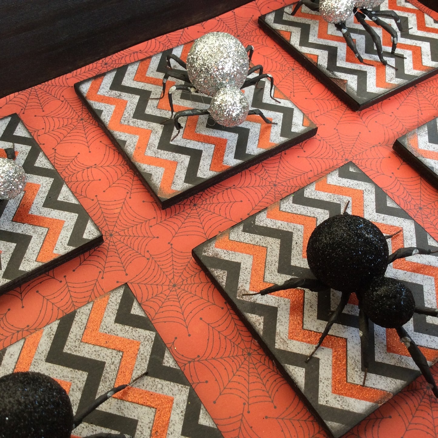 AGD Halloween Decor - Spider Tic Tac Toe Board Game