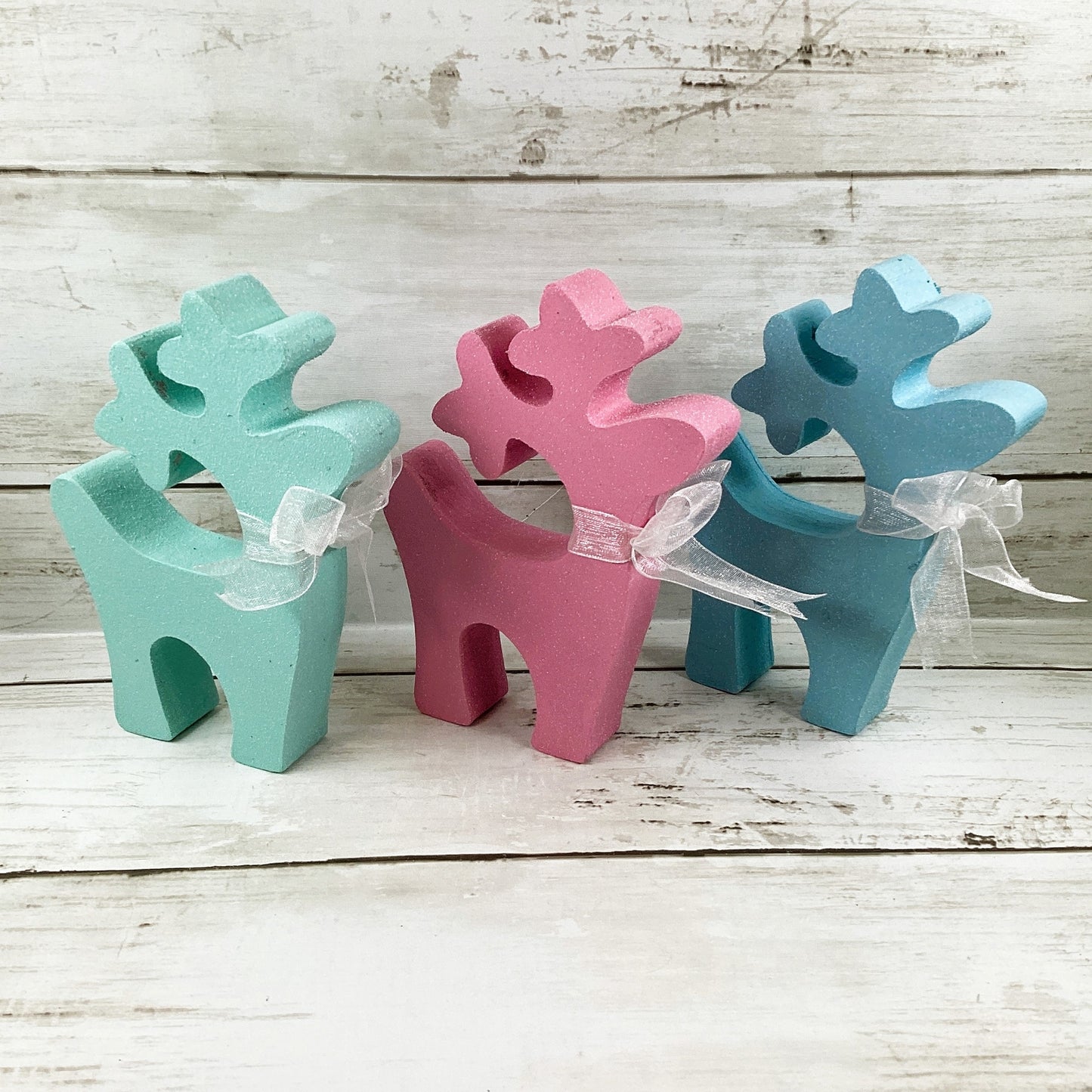 AGD Christmas Decor - Pastel Mid Century Sled Reindeer Tier Tray 5pc Set