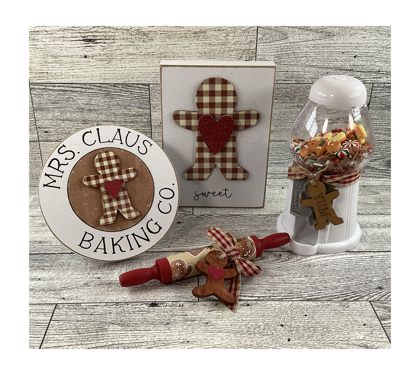 AGD Christmas Decor - Easel Sign Gingerbread Gumball Rolling Pin Tier Tray 4pc