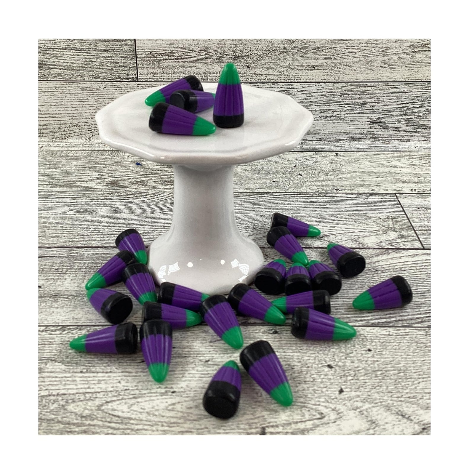 AGD Halloween Craft Supply - FAKE Resin Green Purple Black Candy Corn