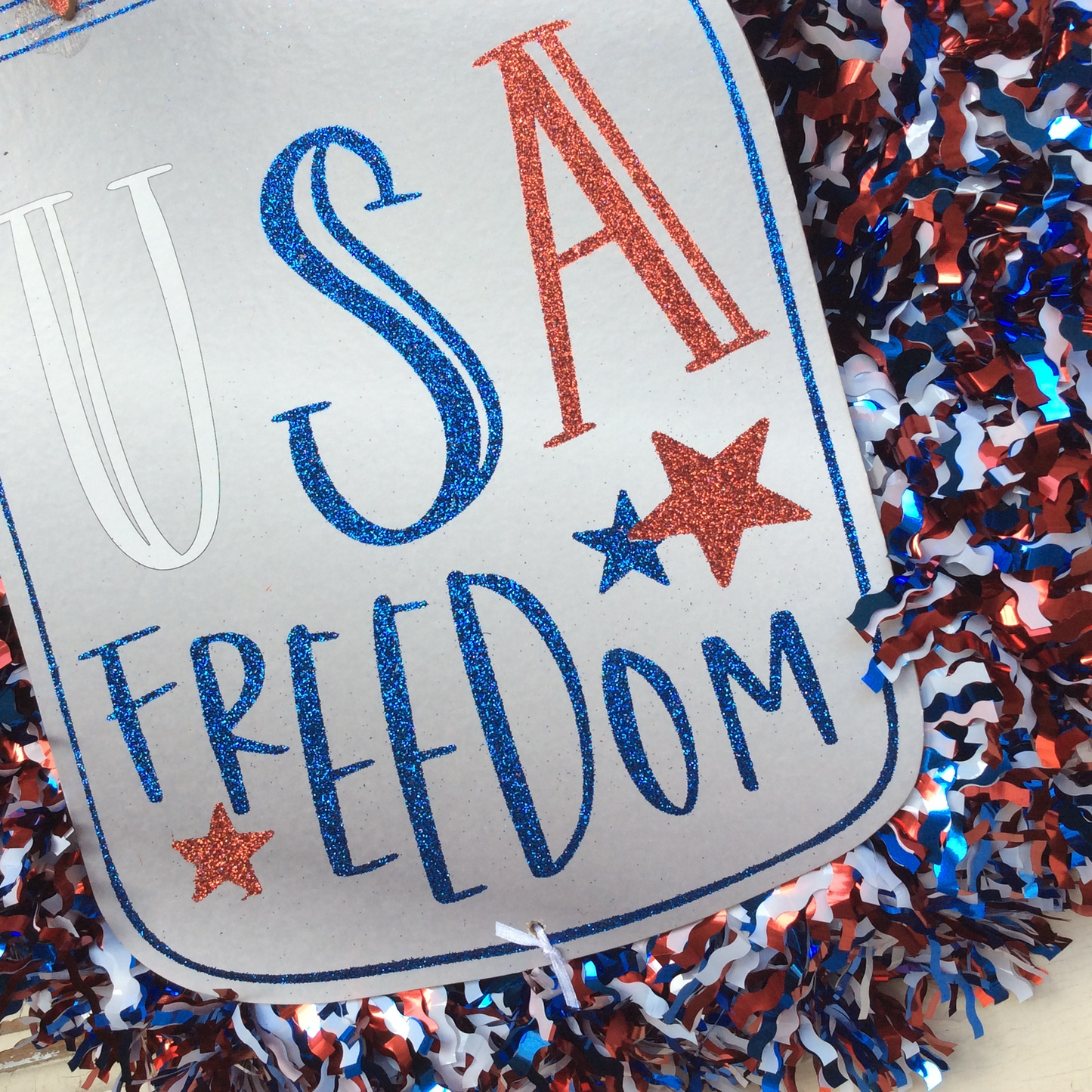 AGD Patriotic Decor - USA Freedom Mason Jar Tinsel Wreath