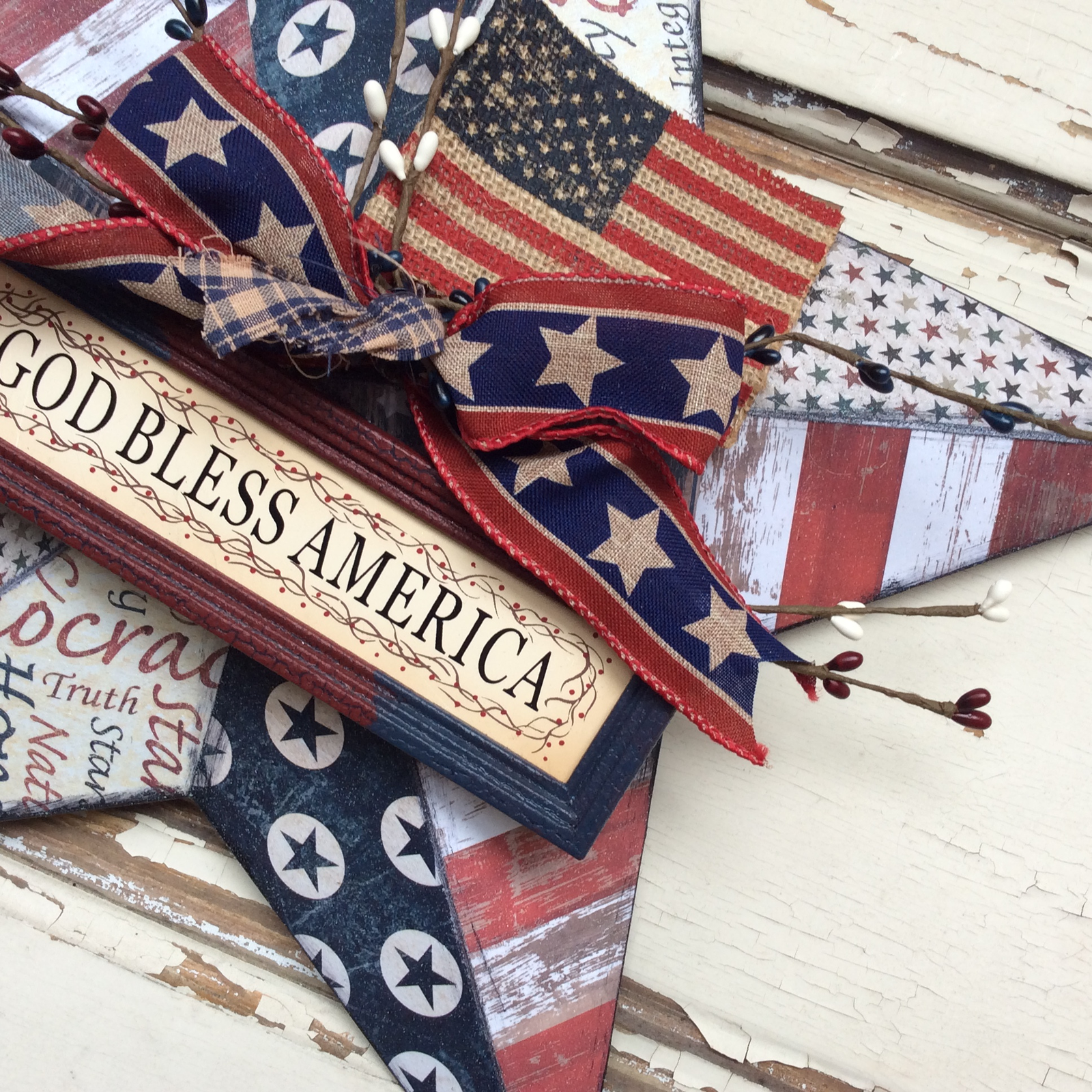 AGD Patriotic Decor - God Bless America Prim Distressed 3-D Metal Star