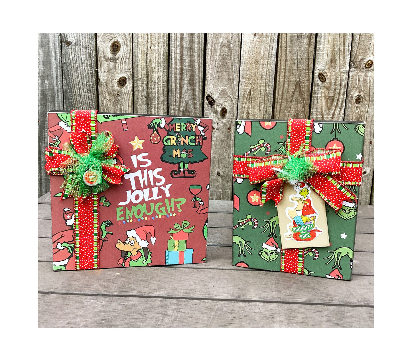 AGD Christmas Decor - Whimsy Red Green Faux Gift Present Box Signs 2pc