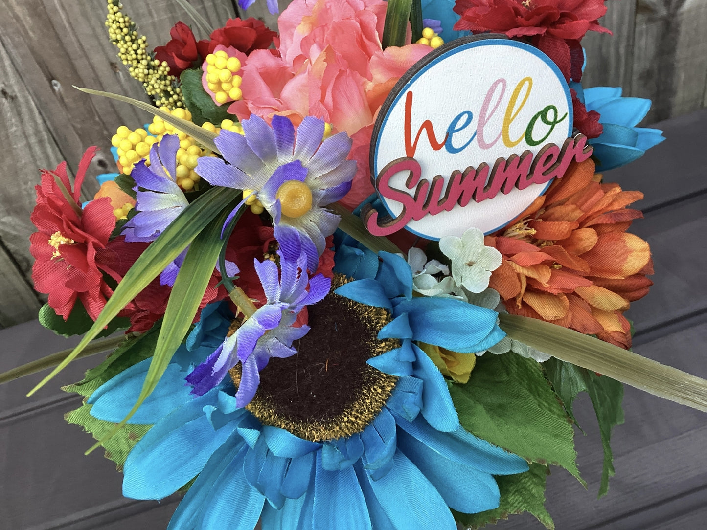 AGD Summer Decor - Hello Summer Galvanized Floral Display