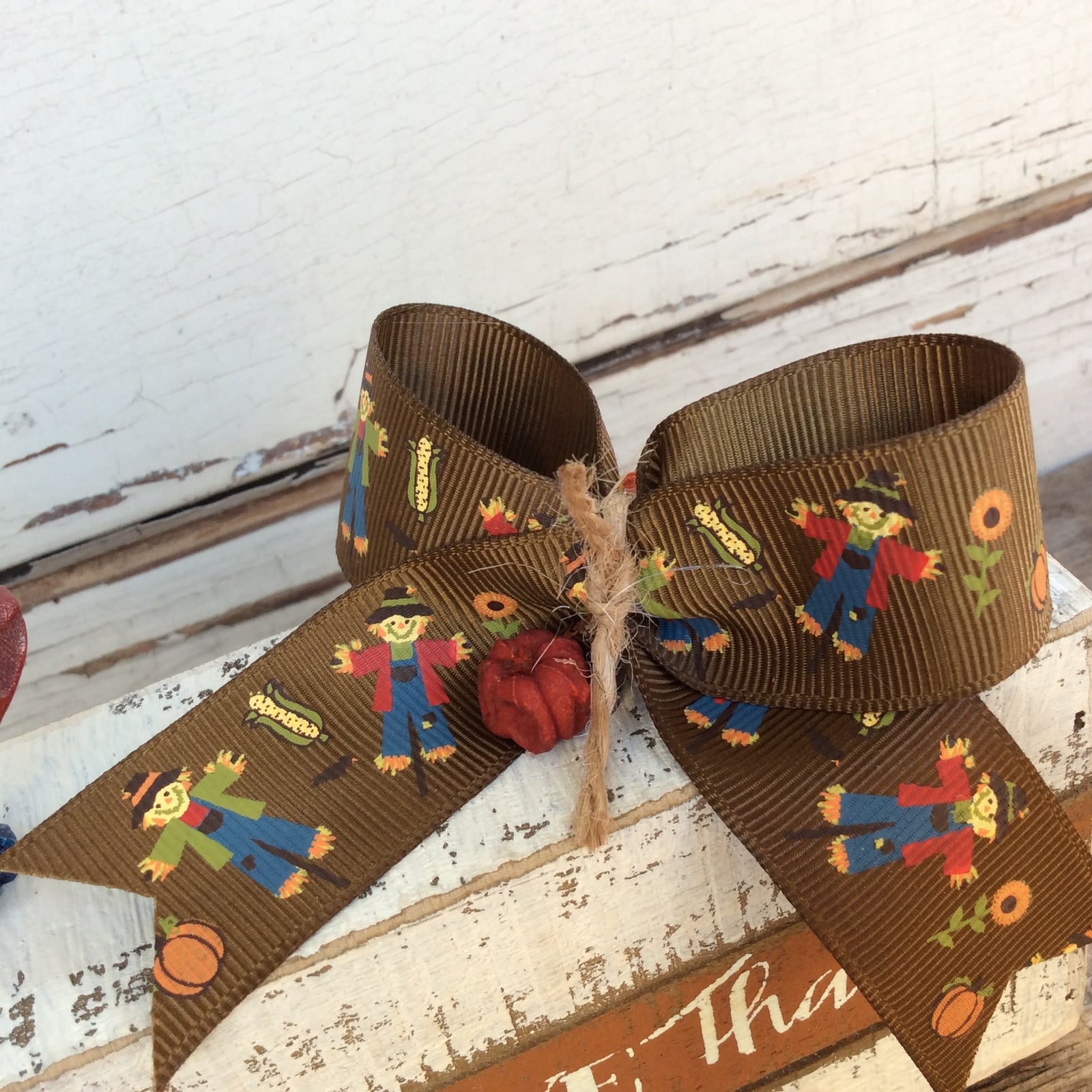 AGD Fall Decor - In All Things Give Thanks Scarecrow Box Sign