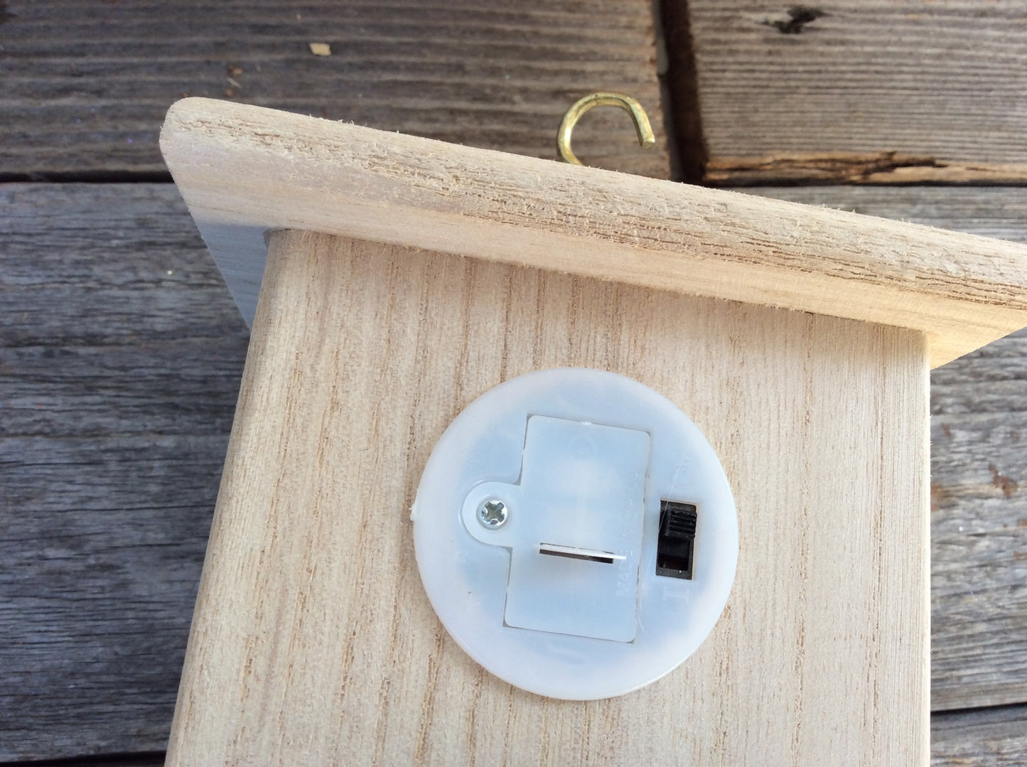 ArtMinds Halloween Decor - Wood DIY LED Cat Luminary Box