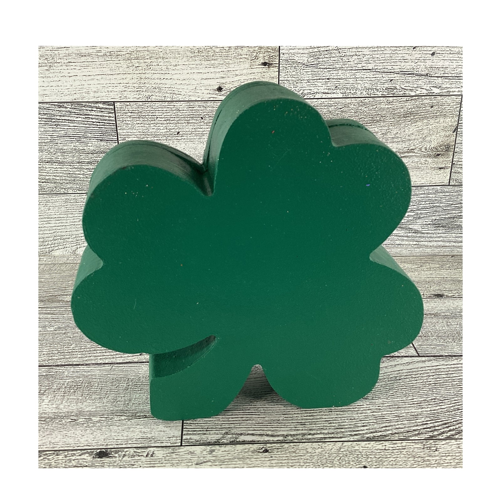 AGD Saint Patrick Decor - Irish Shamrock Chunky Wood Shaker Sitter