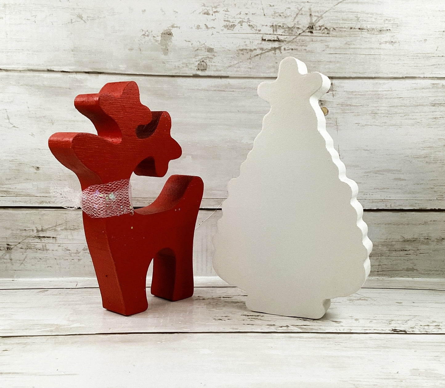 AGD Christmas Decor - Pink Red Mid Century Tree SM Reindeer Display 2pc