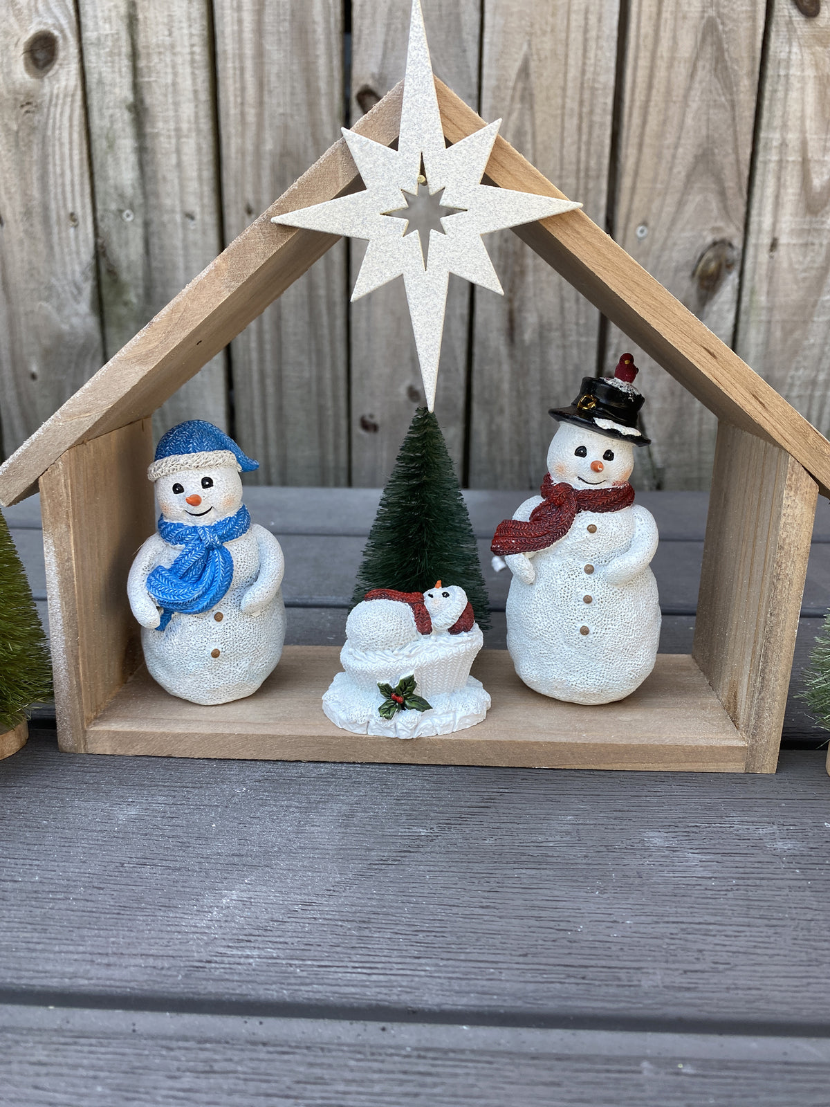 AGD Christmas Decor - Merry Little Christmas Snowmen Nativity Small Set