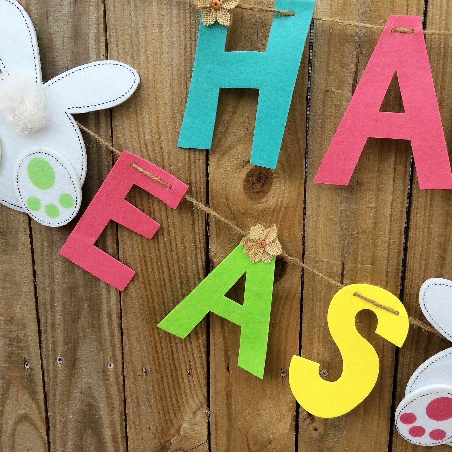 AGD Easter Decor - Happy Easter Bunny Bottom Felt Garland