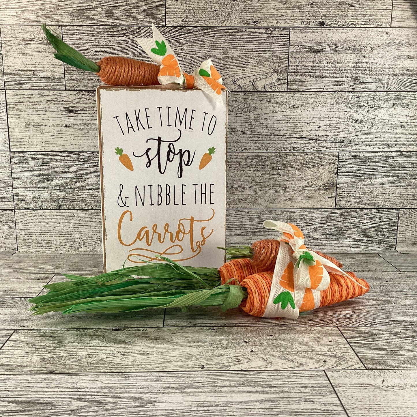 AGD  Easter Decor - Nibble The Carrots Bunches Tier Tray 2pc
