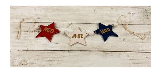 AGD Patriotic Decor - Red White Moo Star Small Banner Garland Clip