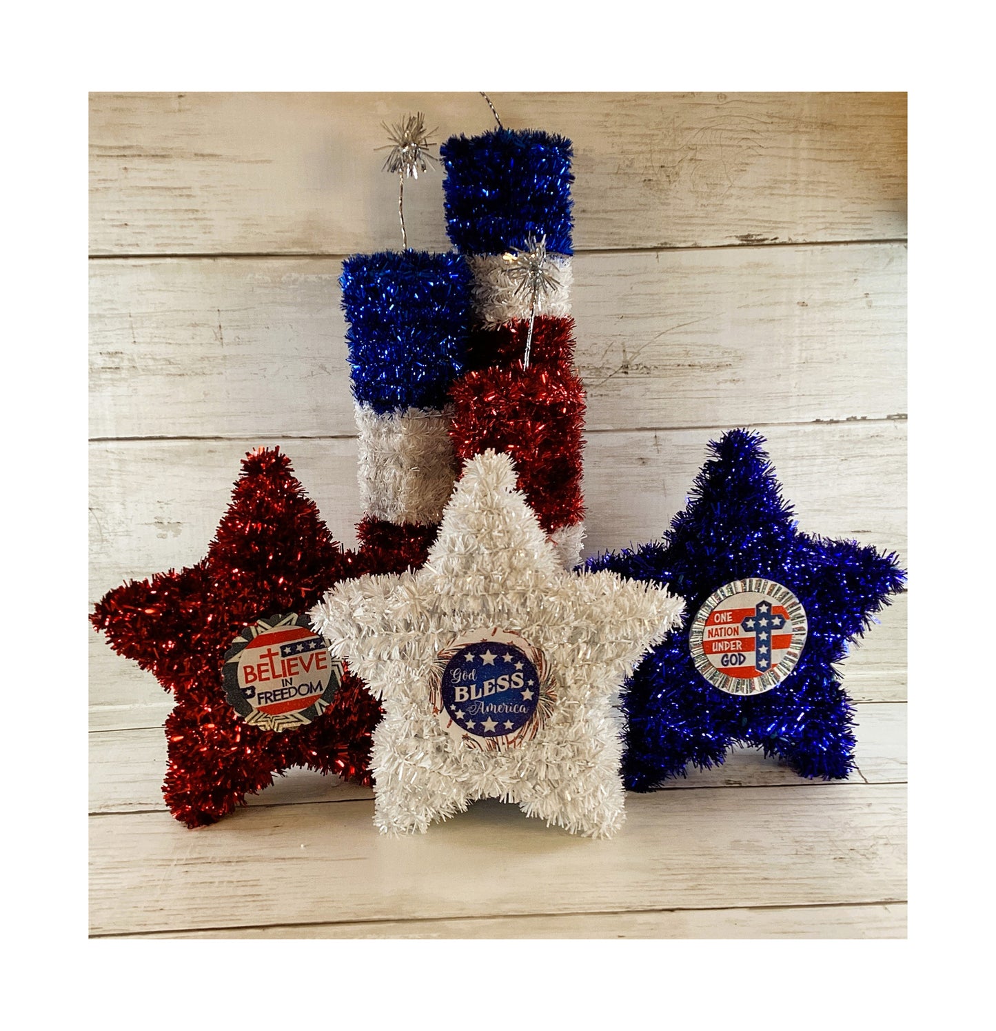 AGD Patriotic Decor - July 4th God Bless Tinsel Firecracker Party Supply