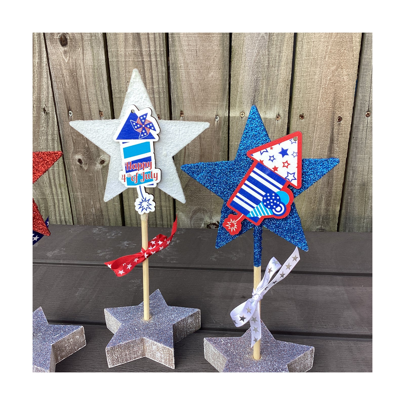 AGD Patriotic Decor - Standing Pedestal Glitter Stars 3pc Set