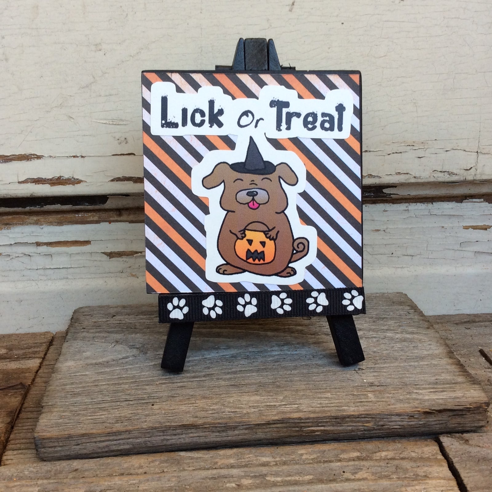 AGD Fall Decor - Lick or Treat Puppy Dog Easel Sign
