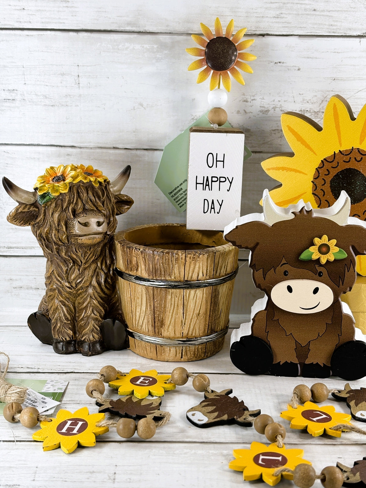 HL Spring Decor - Scottish Highland Cow Sunflower Designs