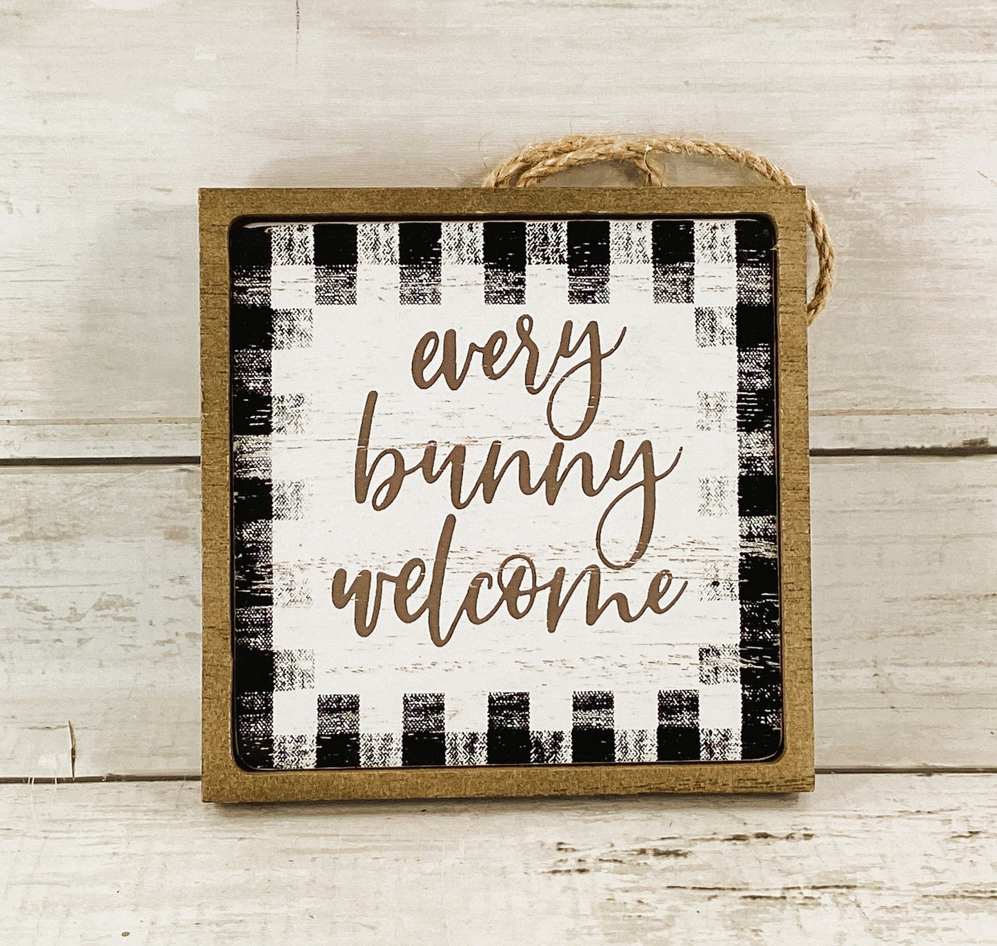 HL Easter Decor - Bunny Welcome Black White Plaid Sign 2pc Set