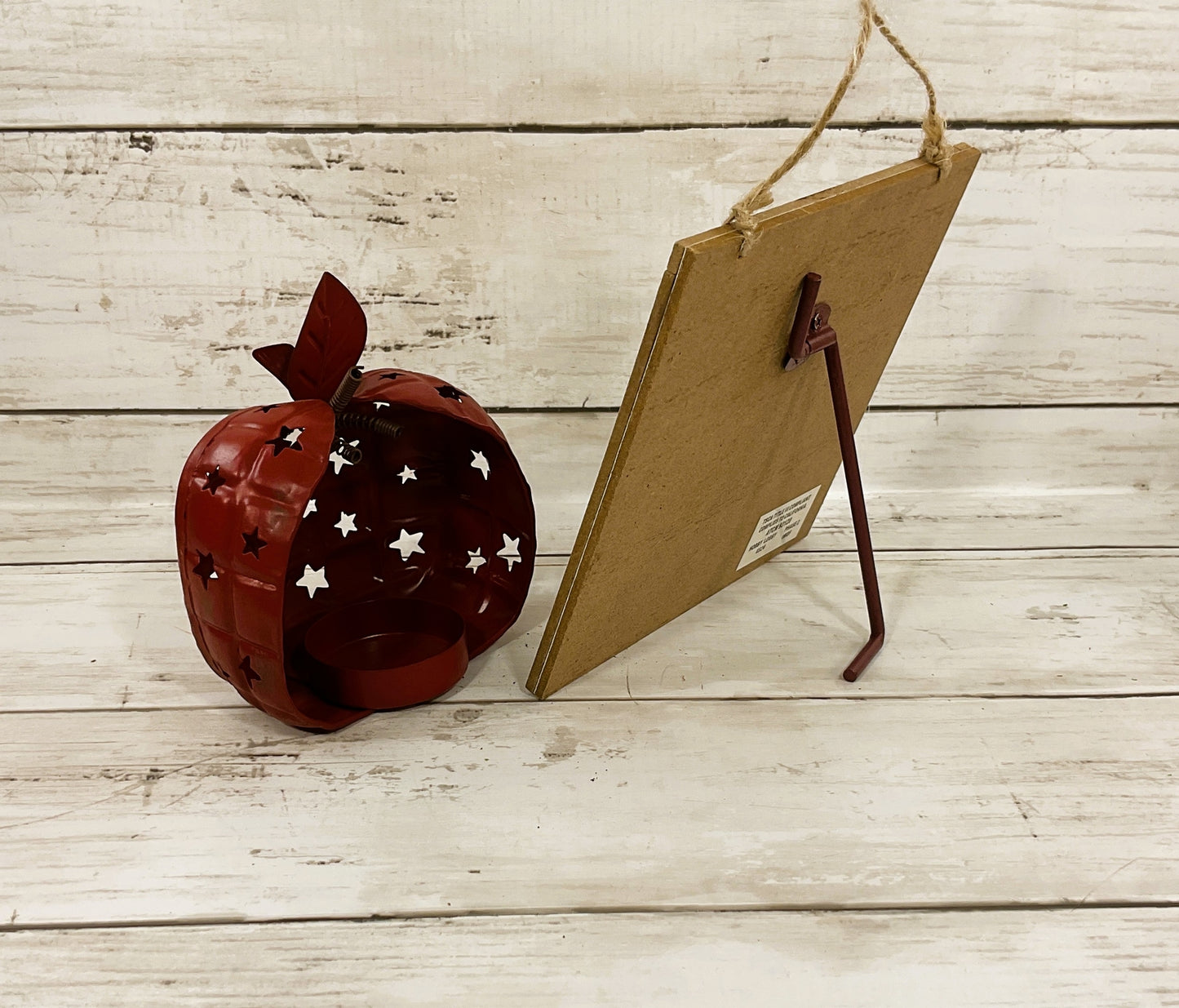 AGD Fall Decor - Farm Fresh Sign and Metal Apple Candle Holder 2pc
