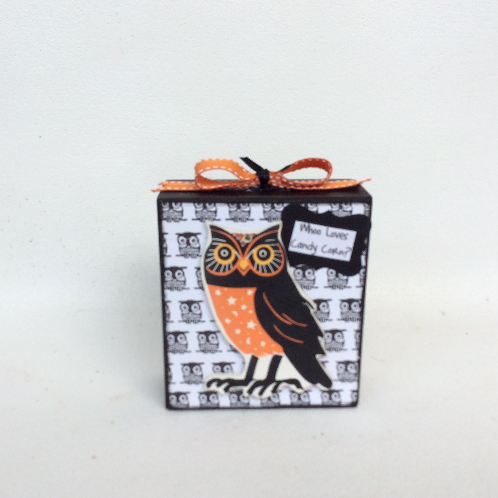 AGD Fall Decor - Whoo Loves Candy Corn Reversible Box Sign