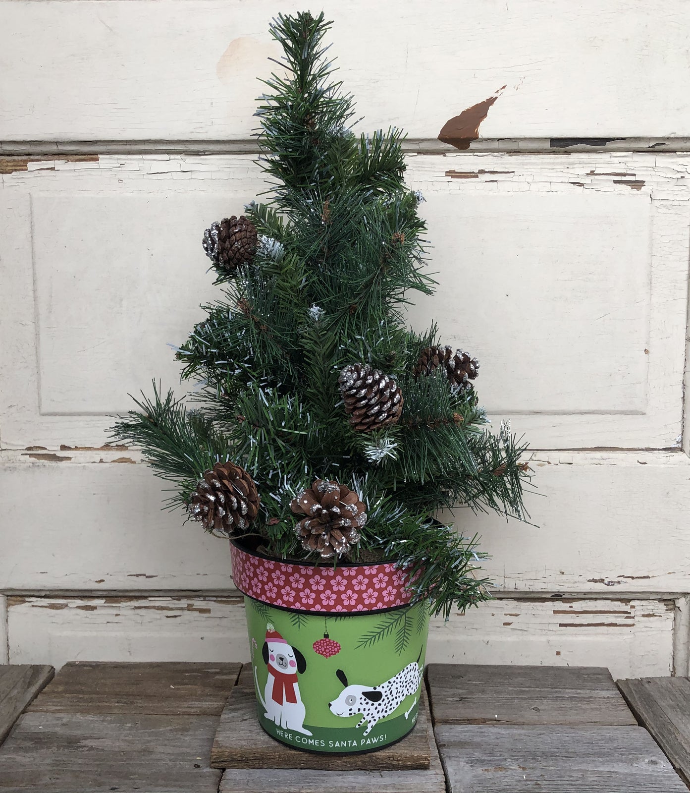 AGD Christmas Decor - Artificial Pine Tree in Puppy Dog Planter