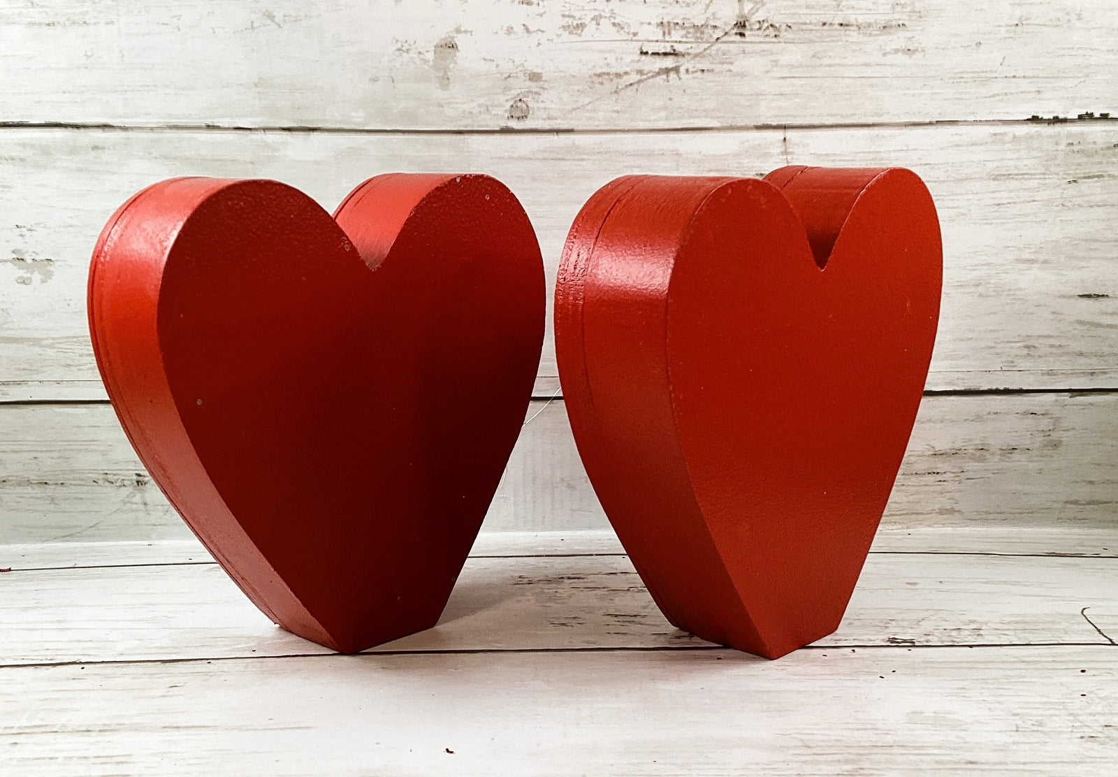 AGD Christmas Decor - Dog Pet Heart Chunky Wood Dry Shaker 2pc Set