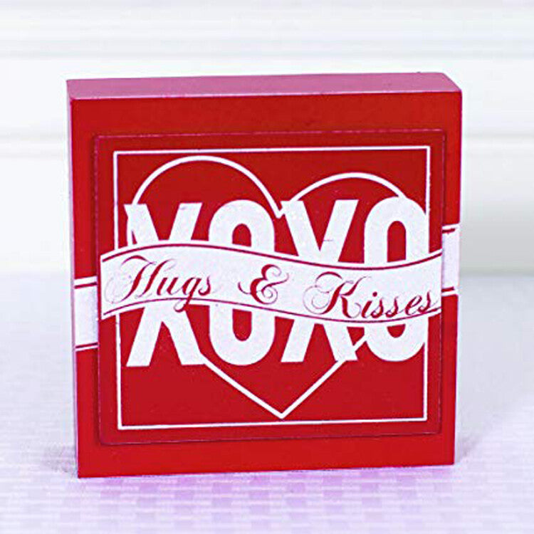 PBK Valentines Decor - XOXO Hugs & Kisses Box Sign
