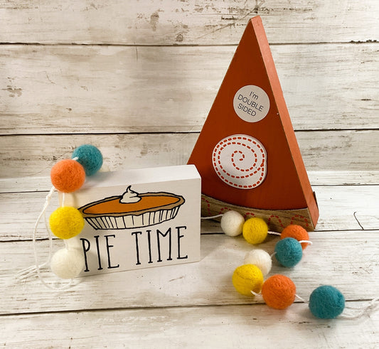 AGD Fall Decor - Wood Reversible Pumpkin Pie Time Sign Garland Tier Tray 3pc