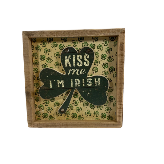 AGD St Patrick's Decor - Kiss Me I'm Irish Tiered Tray Inset Sign