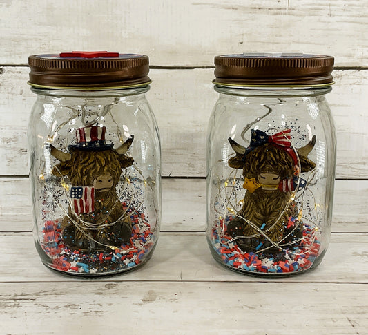 AGD Patriotic Decor - July 4th Highland Cow Lighted Mason Jars 2pc