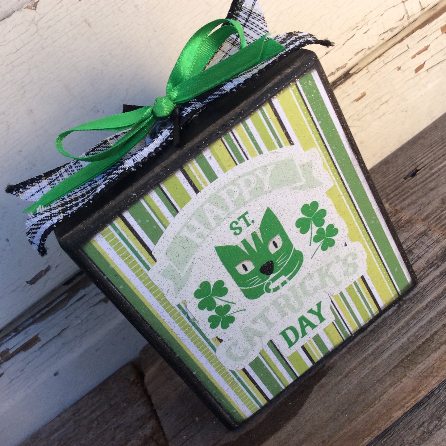 AGD St Patrick's Decor - Happy St Cattricks (Cat) Day Box Sign