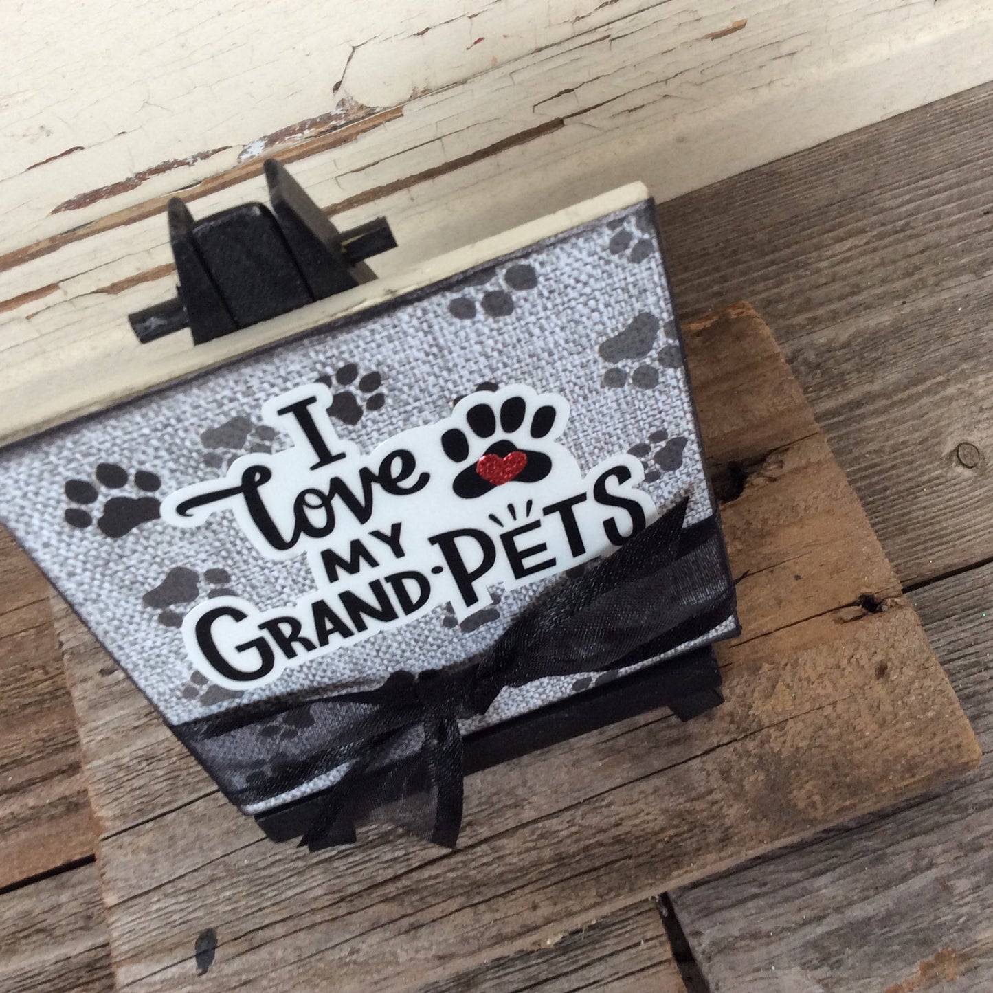 AGD Pet Gift - I Love My Grand Pets Easel Display