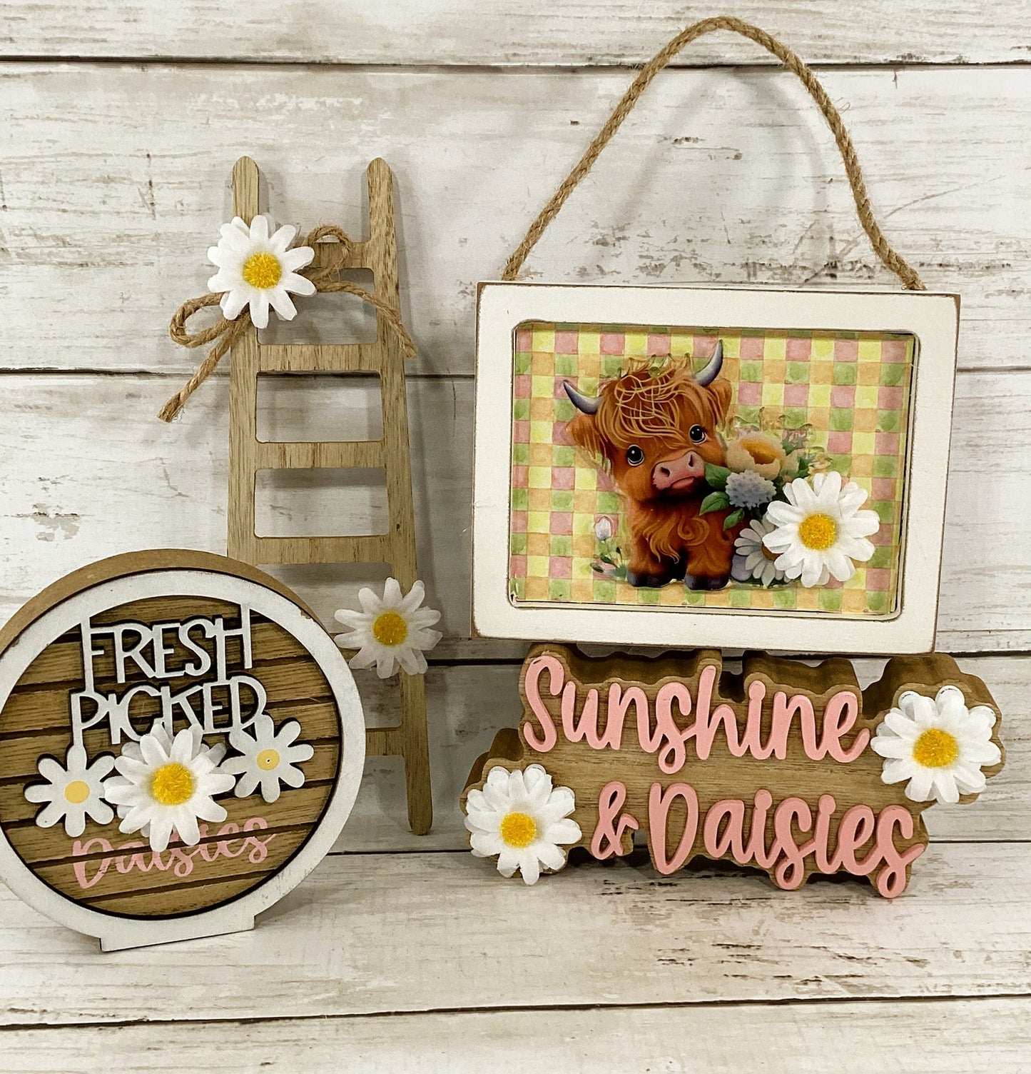 AGD Spring Decor - Daisy Sunshine Highland Cow Ladder Tier Tray 4pc
