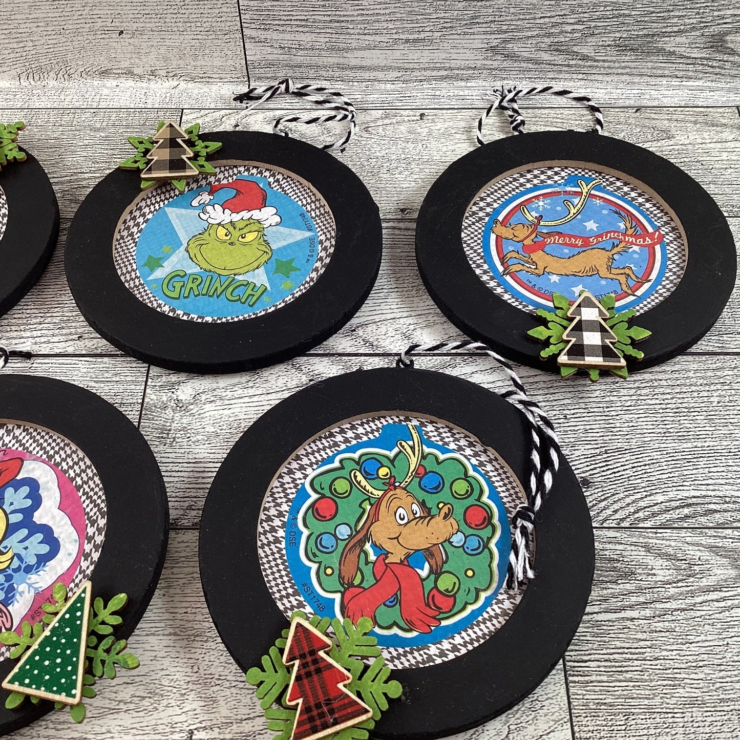 AGD Christmas Decor -  Whimsy Green Ornaments 5pc Set