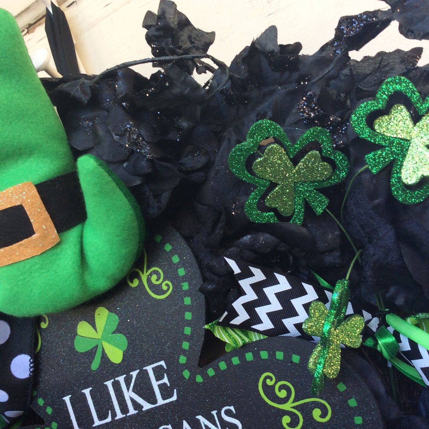 AGD St Patricks Decor - Black Rose Leprechaun Shenanigan Wreath