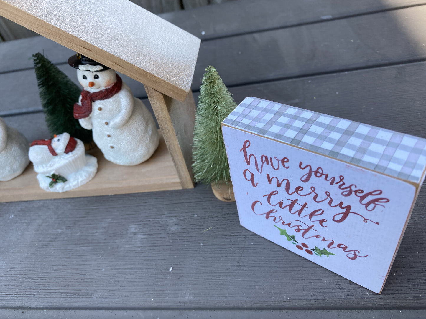 AGD Christmas Decor - Merry Little Christmas Snowmen Nativity Small Set
