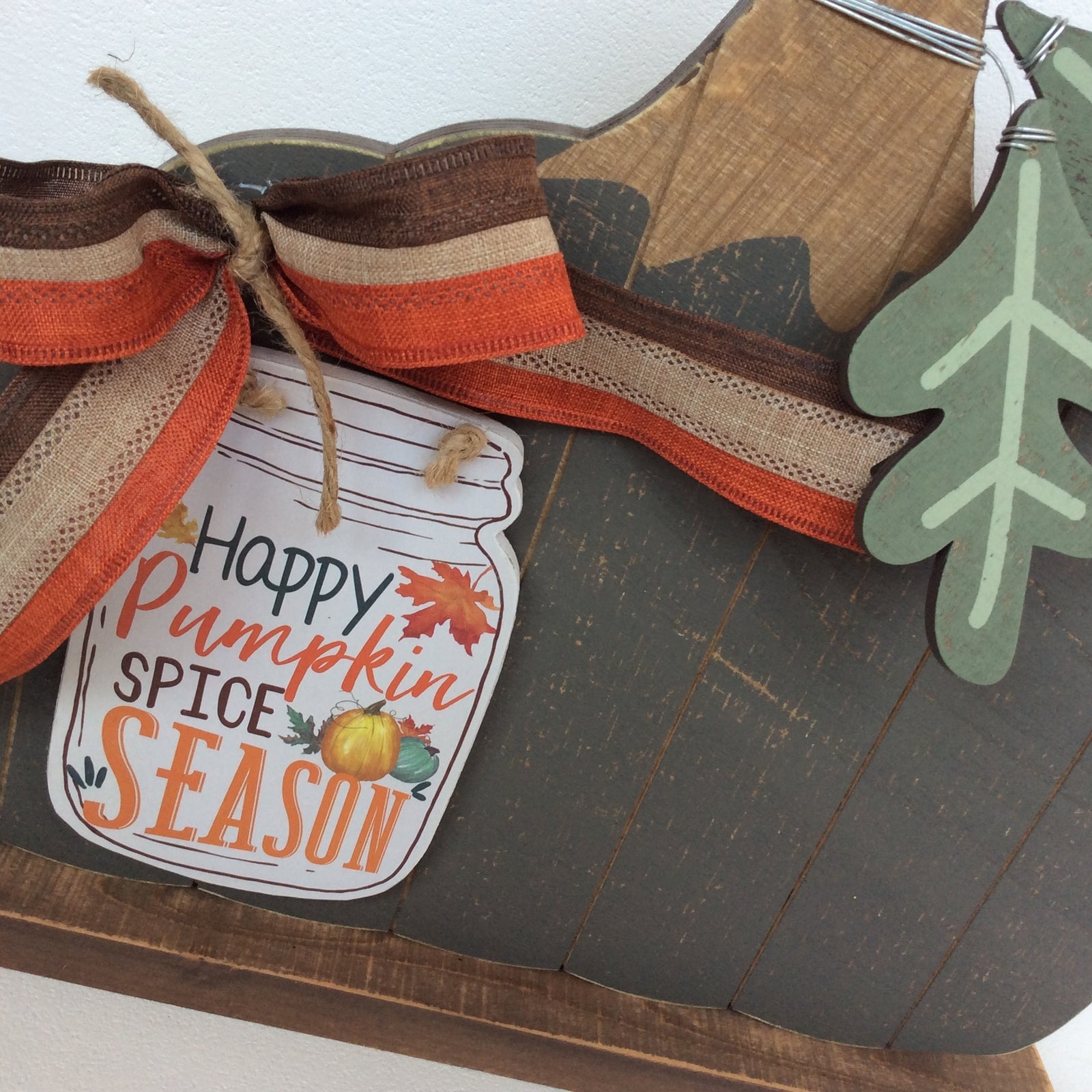 AGD Fall Decor - Happy Spice Season Gray Slat Pallet Farmhouse Pumpkin