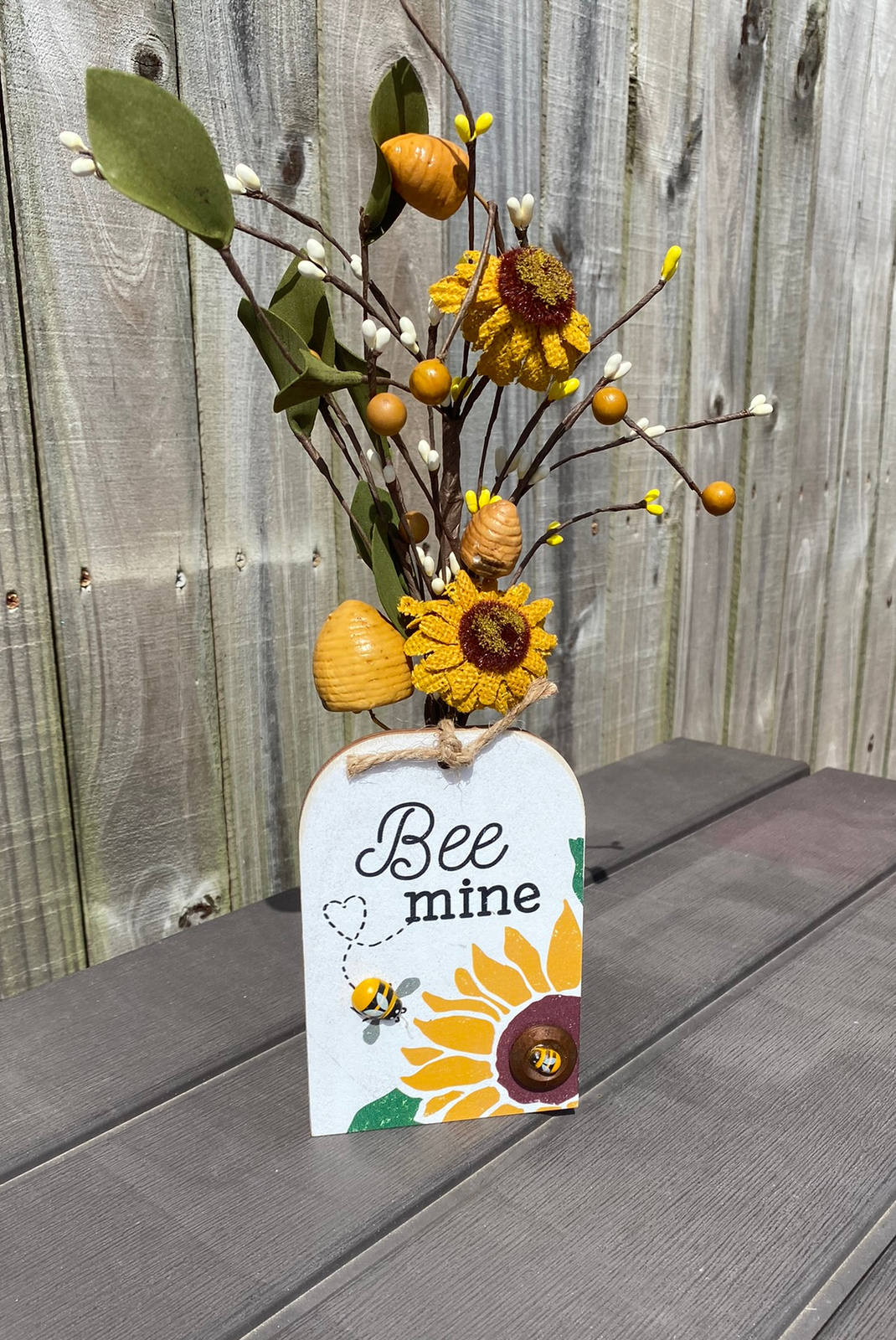 AGD  Spring Summer Decor  – Primitive Bee Mine Sunflower Floral Display