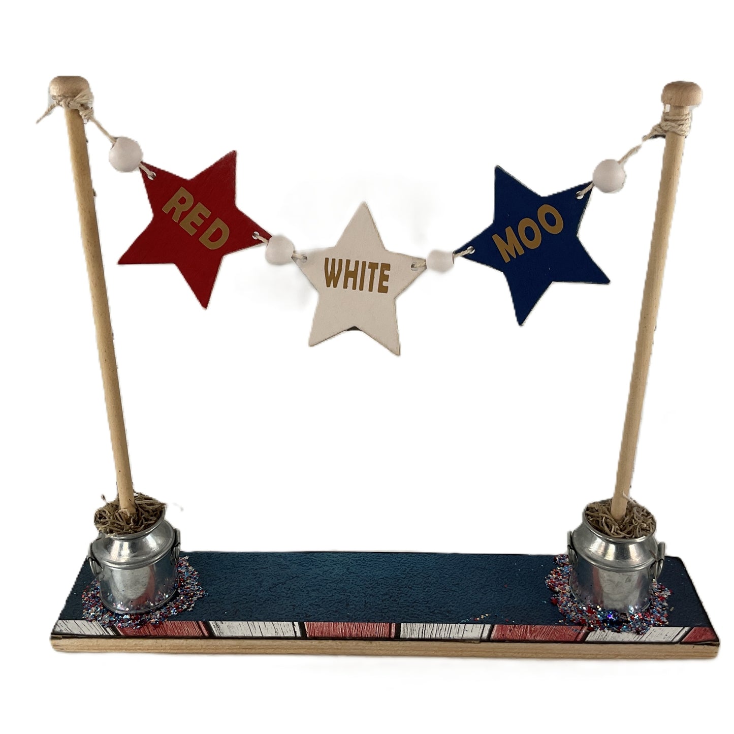 AGD Patriotic Decor - Red White Moo July 4th Cow Banner Stand