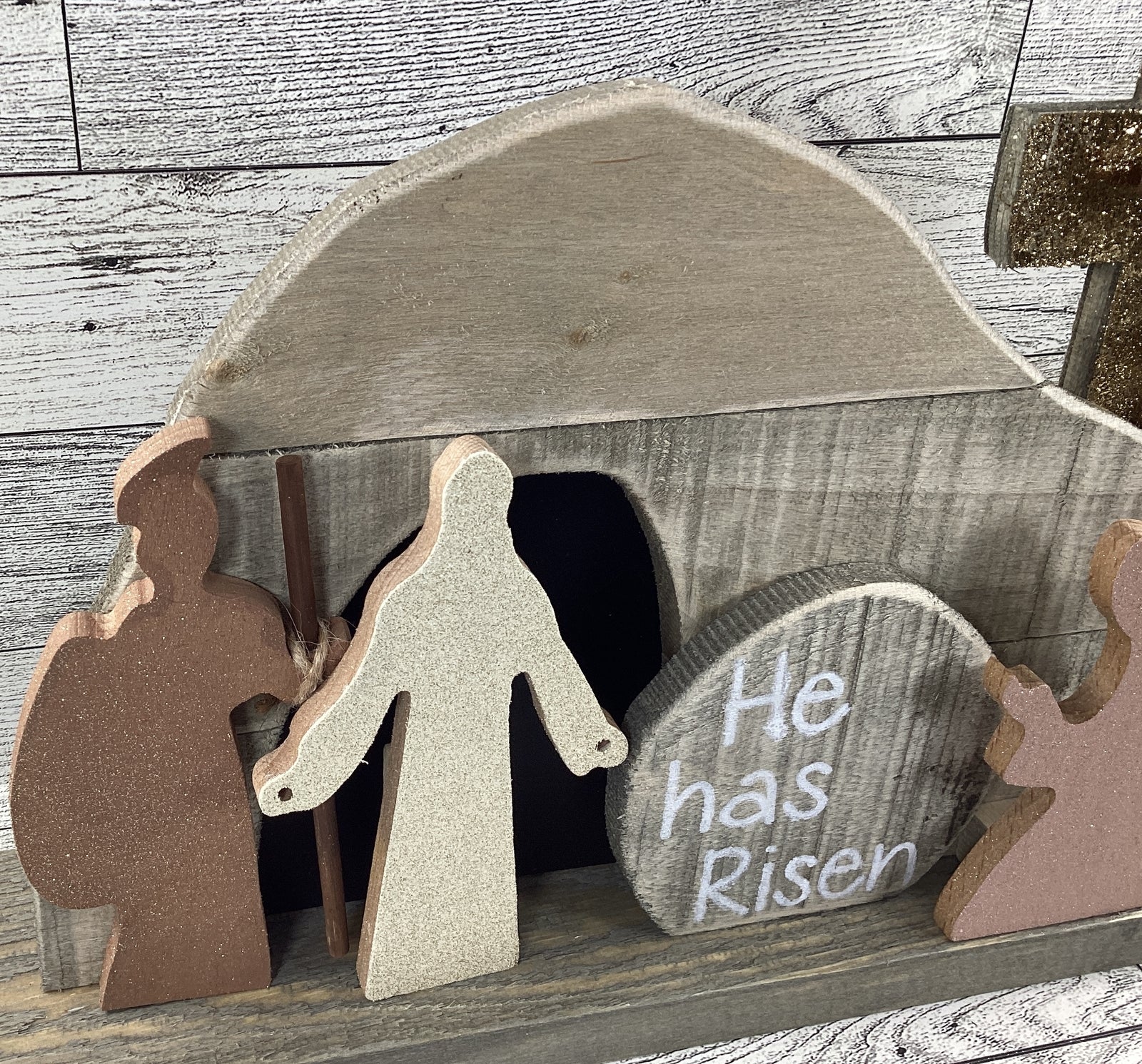 AGD Easter Decor - Jesus Wood Resurrection Tomb Scene