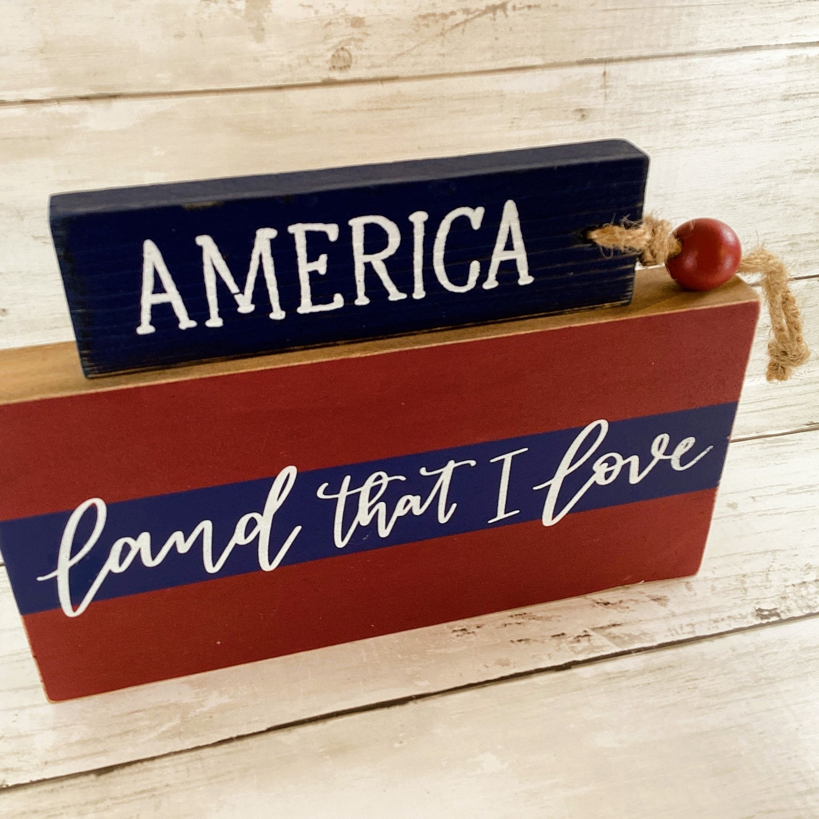 AGD Patriotic Decor - July 4th America Land That I Love Sign 2pc Set