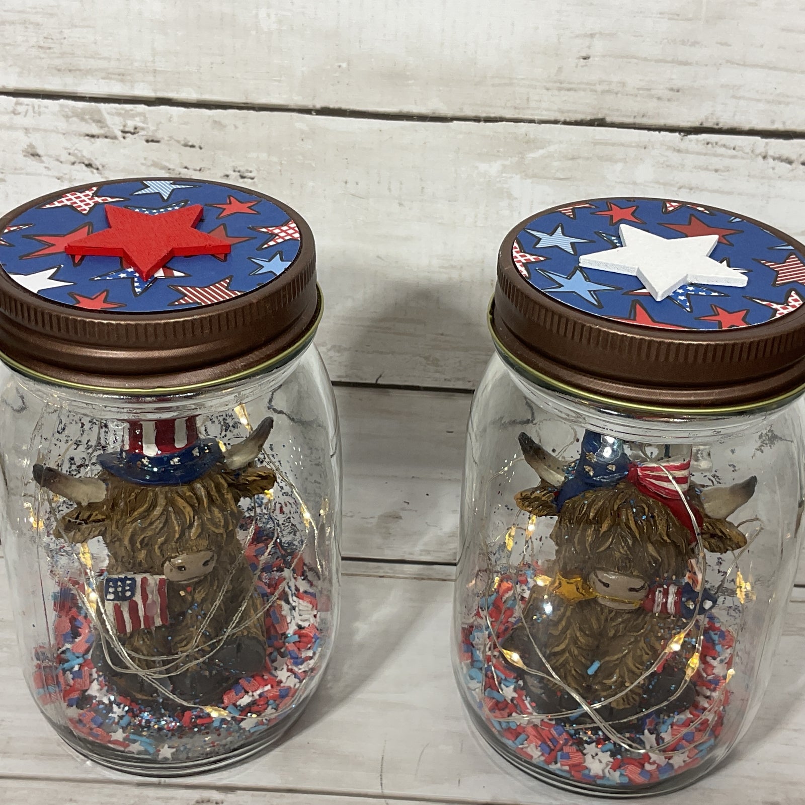 AGD Patriotic Decor - July 4th Highland Cow Lighted Mason Jars 2pc