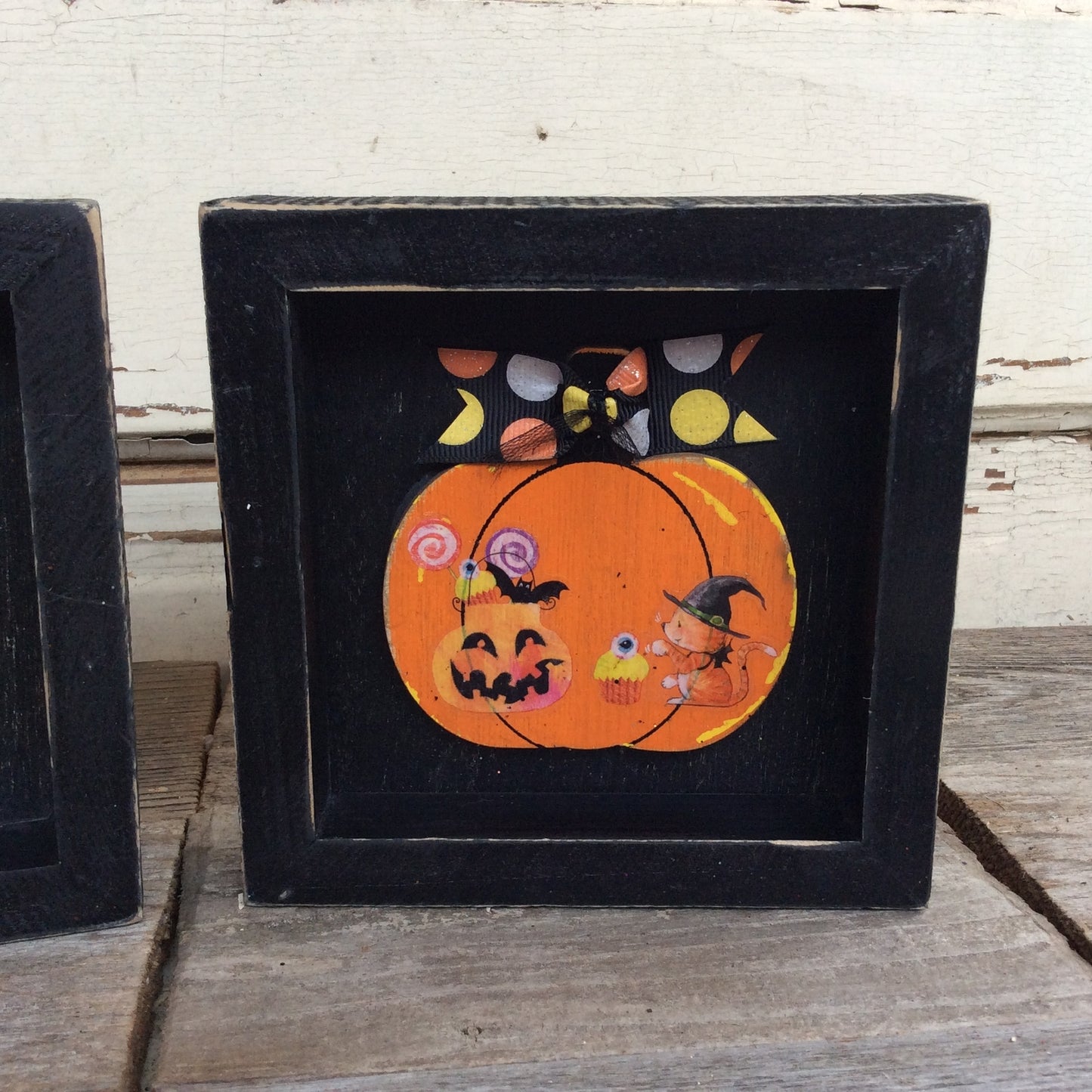 AGD Halloween Decor - Cute Witch Kitty Cat Box Signs 2pc.